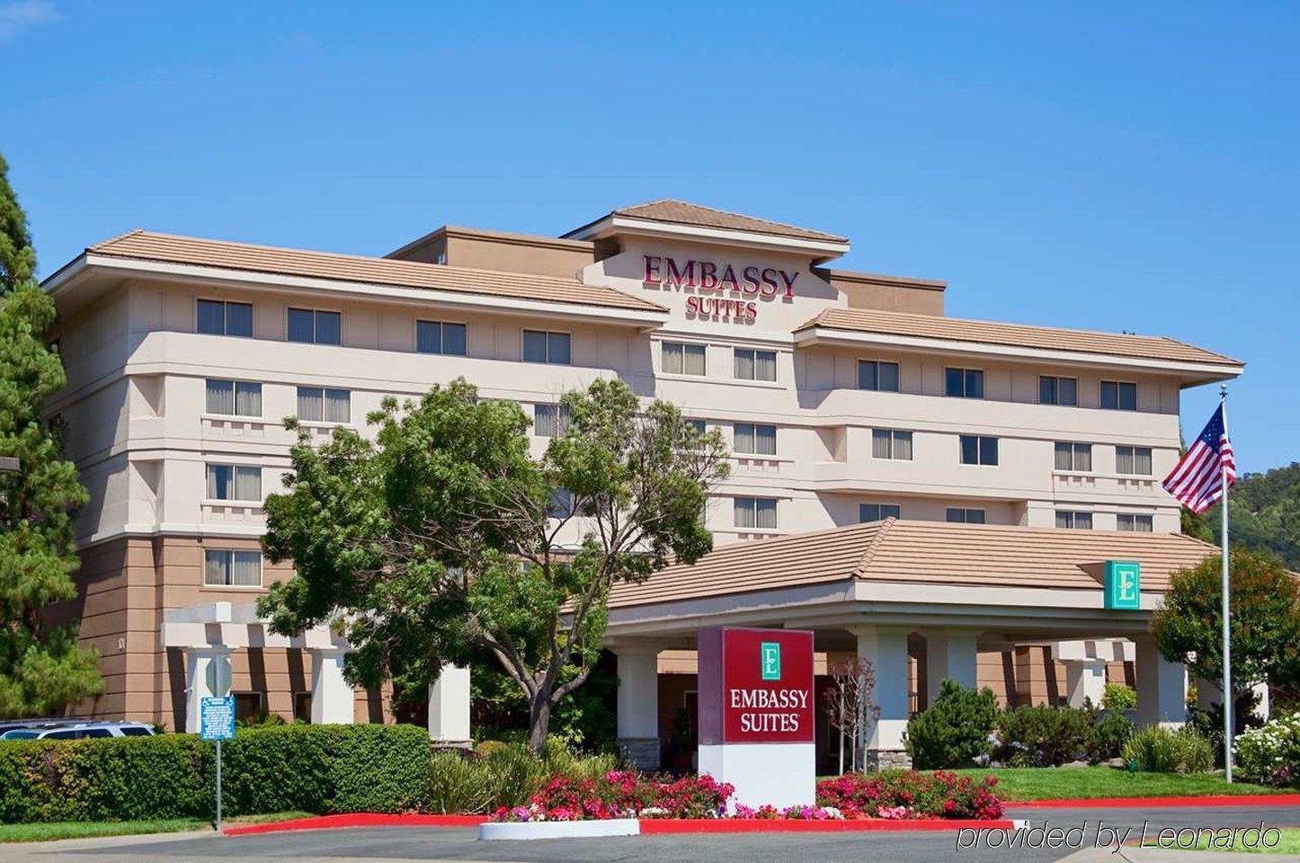 Embassy Suites By Hilton San Rafael Marin County Exterior photo
